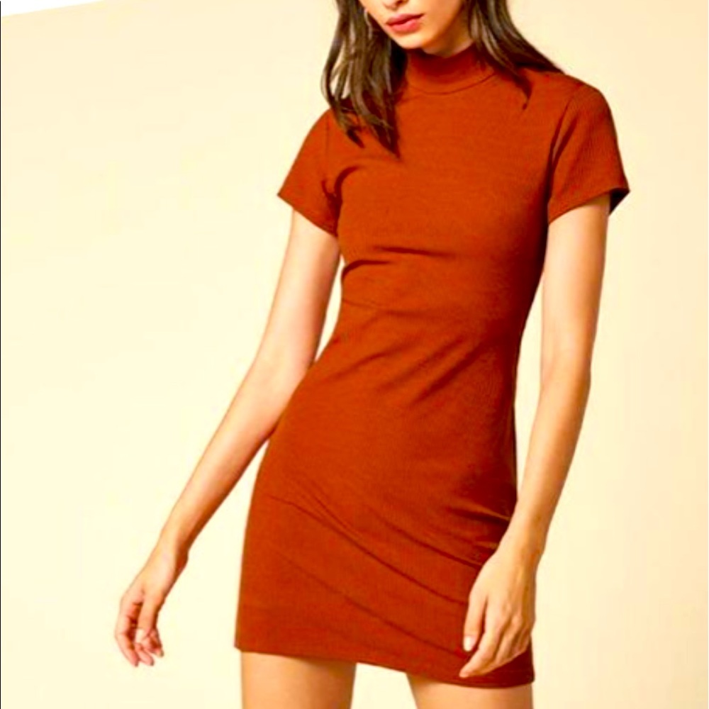 Reformation Jamie dress in color: Pumpkin, size: S